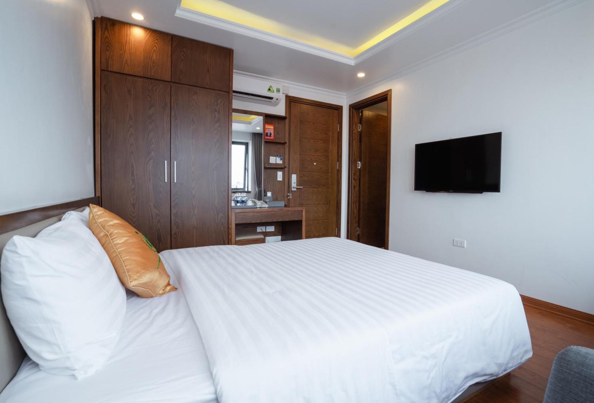 Gm Hotel And Apartment Хайфонг Екстериор снимка